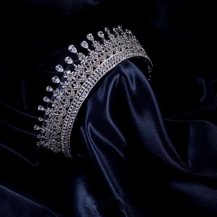 Bridal Crown - Tiara with Crystals and Zircon Queen Style