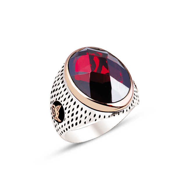 Silver Red Facet Stone Point Cased Ring