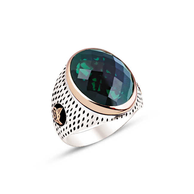 Silver Green Facet Stone Point Cased Ring