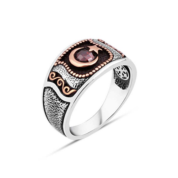 Moon-Star Men's Ring with Zircon Stone in the Middle